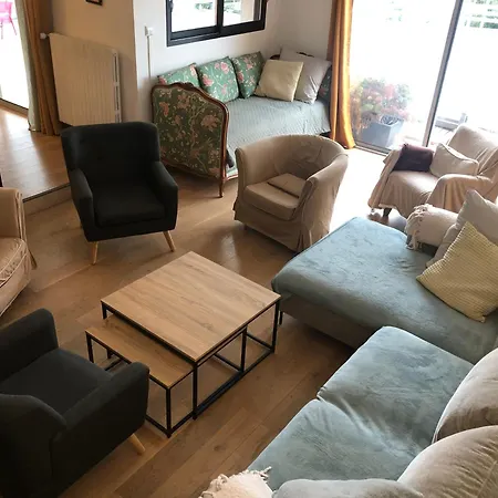 Villa Prune 200M 5 Chambres Avec Piscine Et Garage Villa *