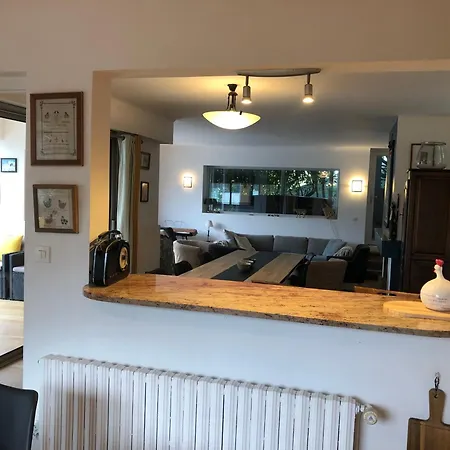 Villa Villa Prune 200M 5 Chambres Avec Piscine Et Garage
