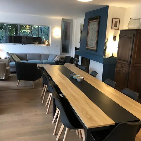 Villa Prune 200M 5 Chambres Avec Piscine Et Garage *