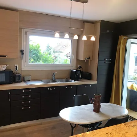 Villa Villa Prune 200M 5 Chambres Avec Piscine Et Garage
